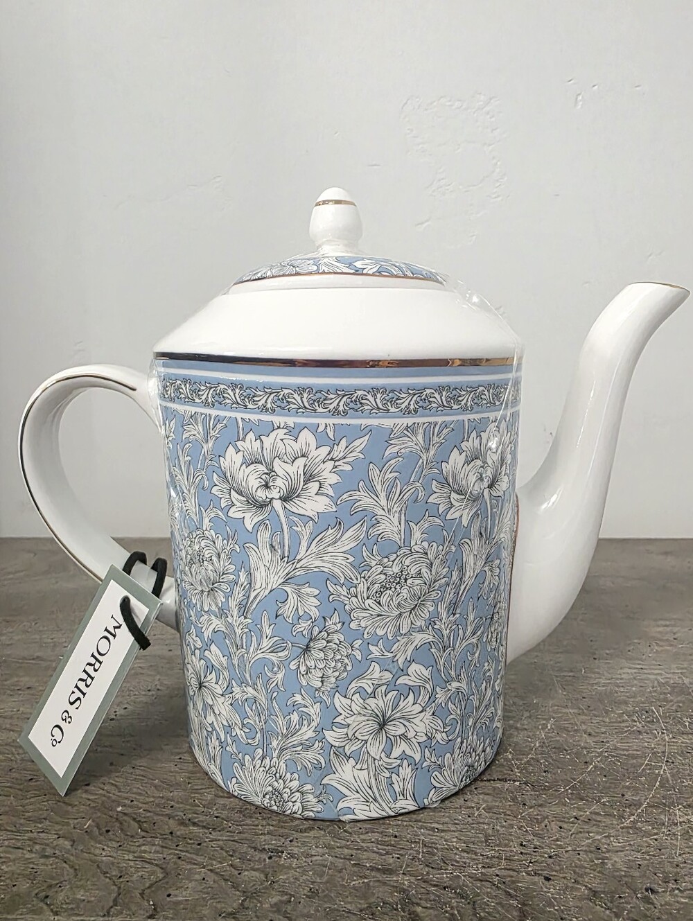 William Morris & Co Floral Blue Chrysanthemum Gold Rim Porcelain Teapot New